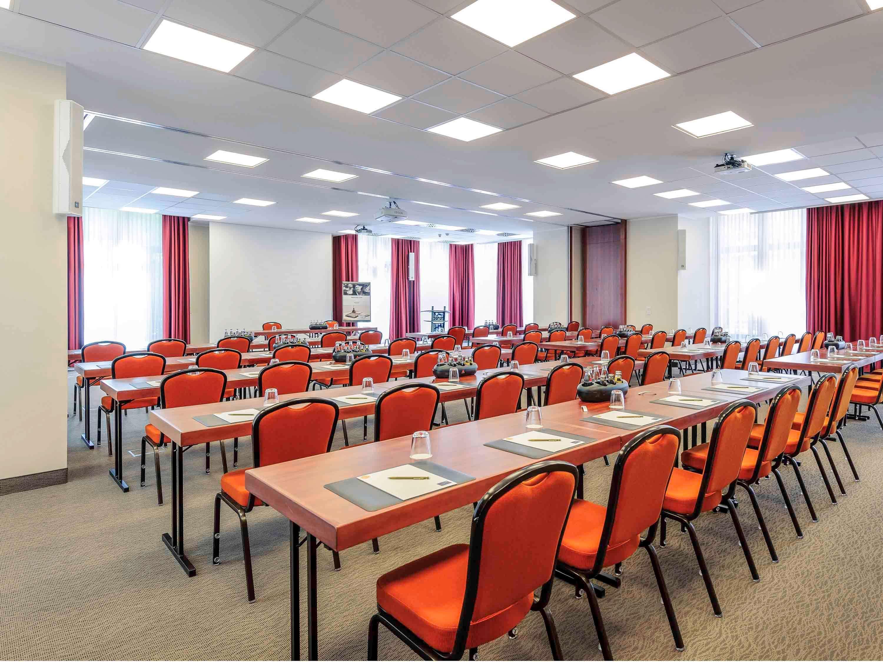 Hotel Mercure Altstadt 4*