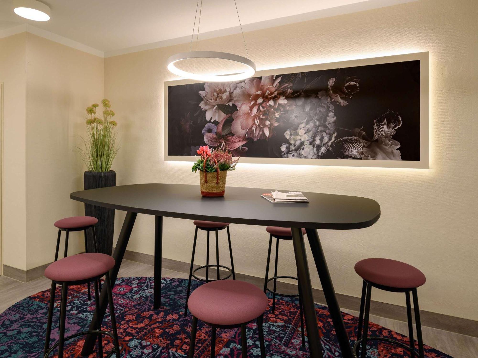 Mercure Altstadt 4*